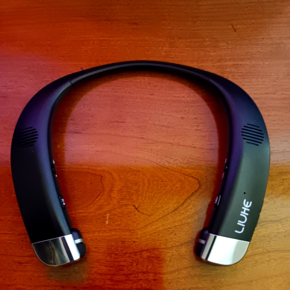 Liuhe Bluetooth headphones